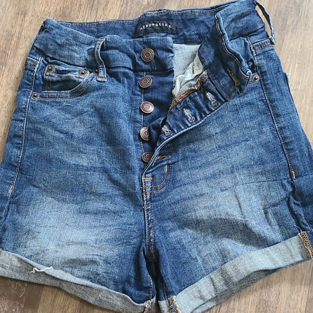 Aeropostale short